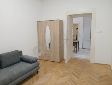 Baross utca-budapest-viii-kerulet-baross-utca_4.jpg