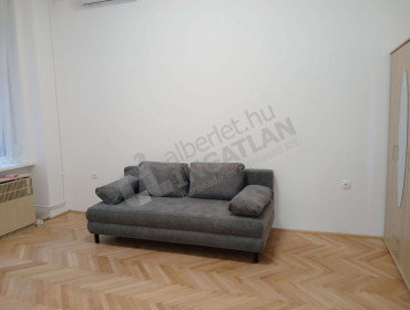 Baross utca-budapest-viii-kerulet-baross-utca_8.jpg
