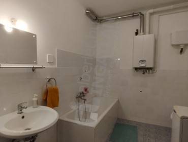 Petőfi Sándor utca-budapest-v-kerulet-petofi-sandor-utca_3.jpg