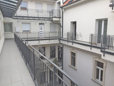 Vörösmarty utca-budapest-vi-kerulet-vorosmarty-utca_20.jpg