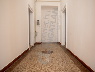 Bajcsy-Zsilinszky út-budapest-vi-kerulet-bajcsy-zsilinszky-ut_22.jpg