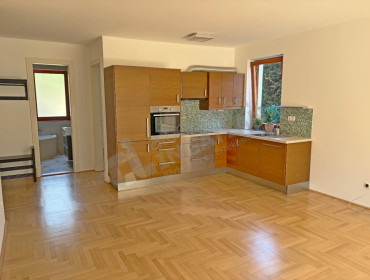 Kisfaludy utca-budapest-ii-kerulet-kisfaludy-utca_25.jpg