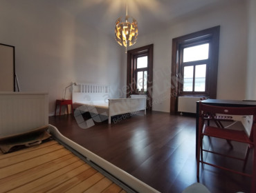 Molnár utca-budapest-v-kerulet-molnar-utca_4.jpg
