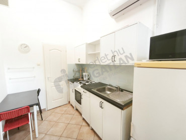 Baross utca-budapest-viii-kerulet-baross-utca_22.jpg