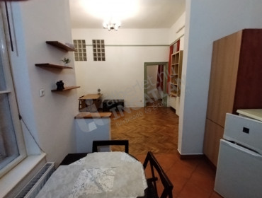 Jókai utca-budapest-vi-kerulet-jokai-utca_33.jpg