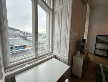 Belgrád rakpart-budapest-v-kerulet-belgrad-rakpart_22.jpg