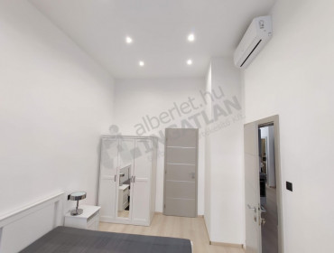 Jókai utca-budapest-vi-kerulet-jokai-utca_5.jpg