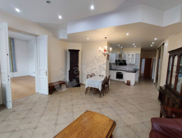 Damjanich utca-budapest-vii-kerulet-damjanich-utca_3.jpg